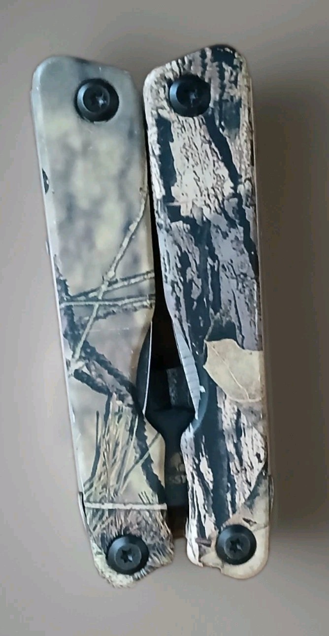 🌟Mossy Oak 21-in-1 Camo Multitool w/ Sheath, Nice Stocking Stuffer 🎄🎅