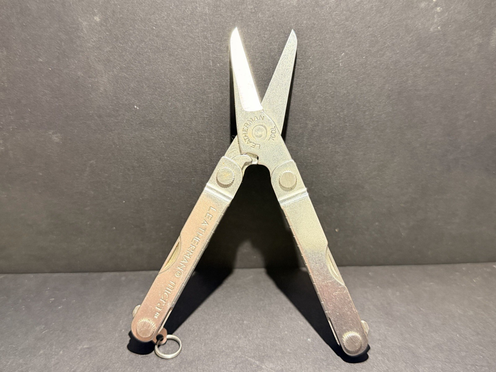Leatherman Micra 10 in 1 Multitool Stainless Steel – Hiking Camping Fishing