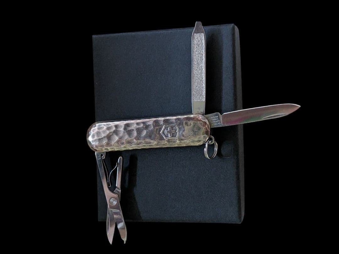 Victorinox Classic Sd Sterling Silver 925 Hammered texture Knife