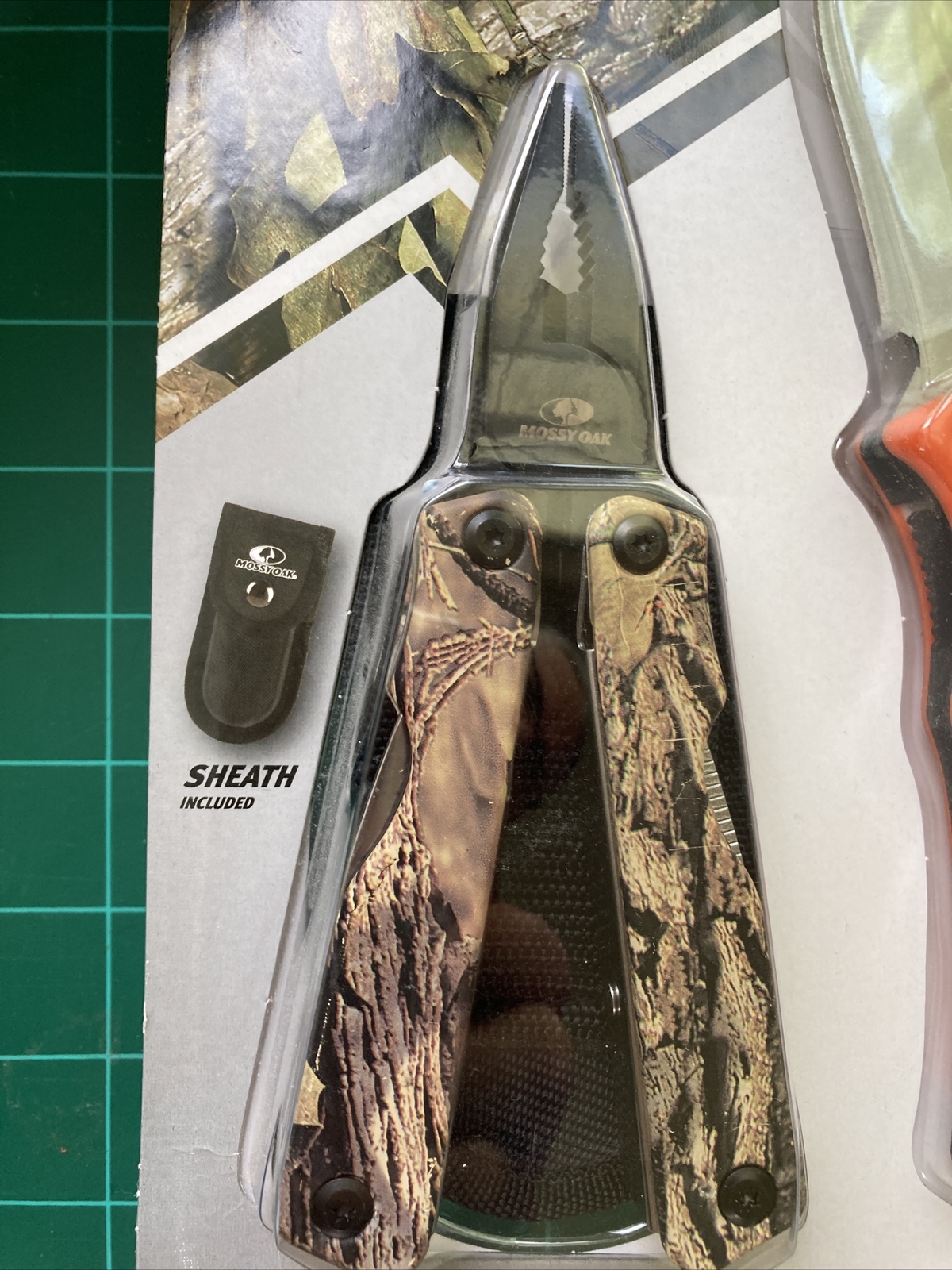 New Mossy Oak 2 Pack Multi Tool & Knife Set Stainless Steel Blade Seath Included