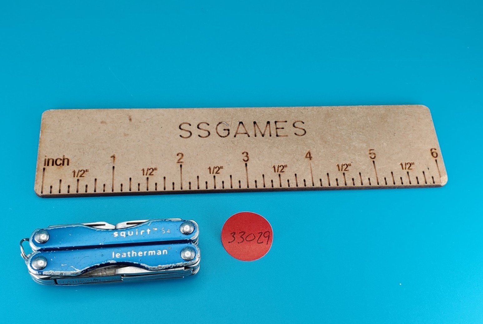Leatherman Squirt S4 Multi-Tool, Key Ring, Retired, BLUE!