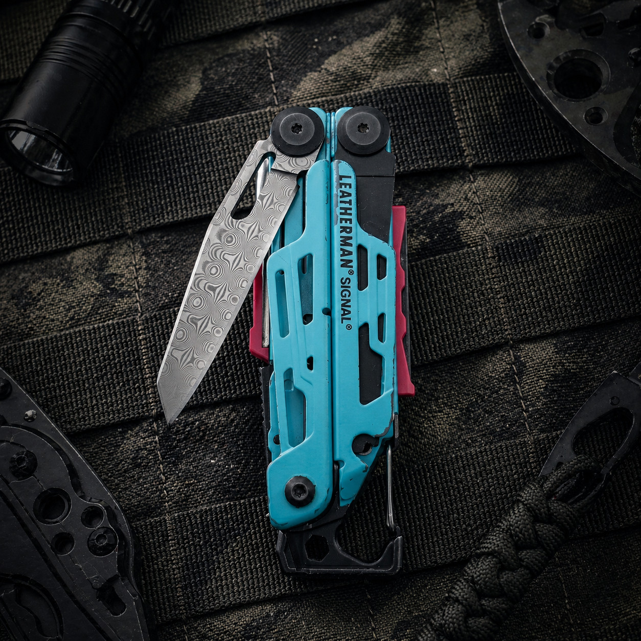 Custom VG10 Damascus Blade for LEATHERMAN SIGNAL – CNC, 60HRC