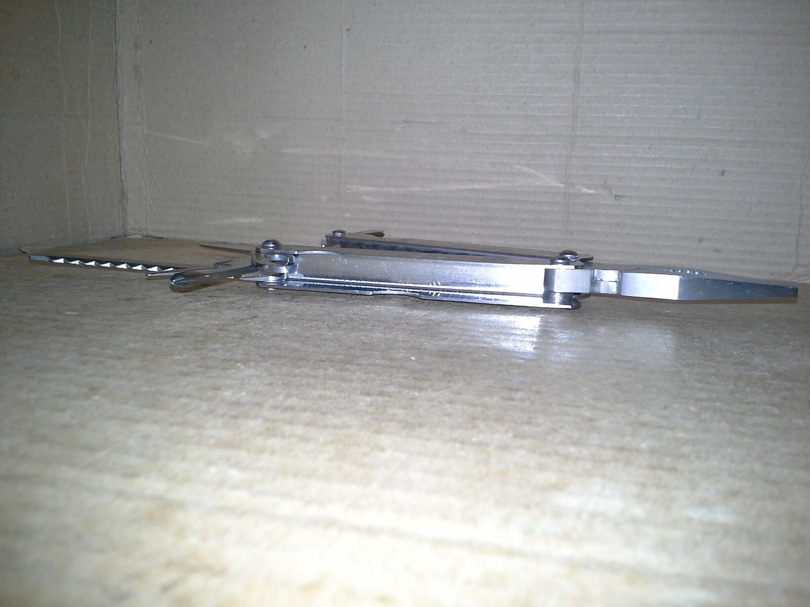 Sheffield Stainless multi tool Made in China Working , VGC