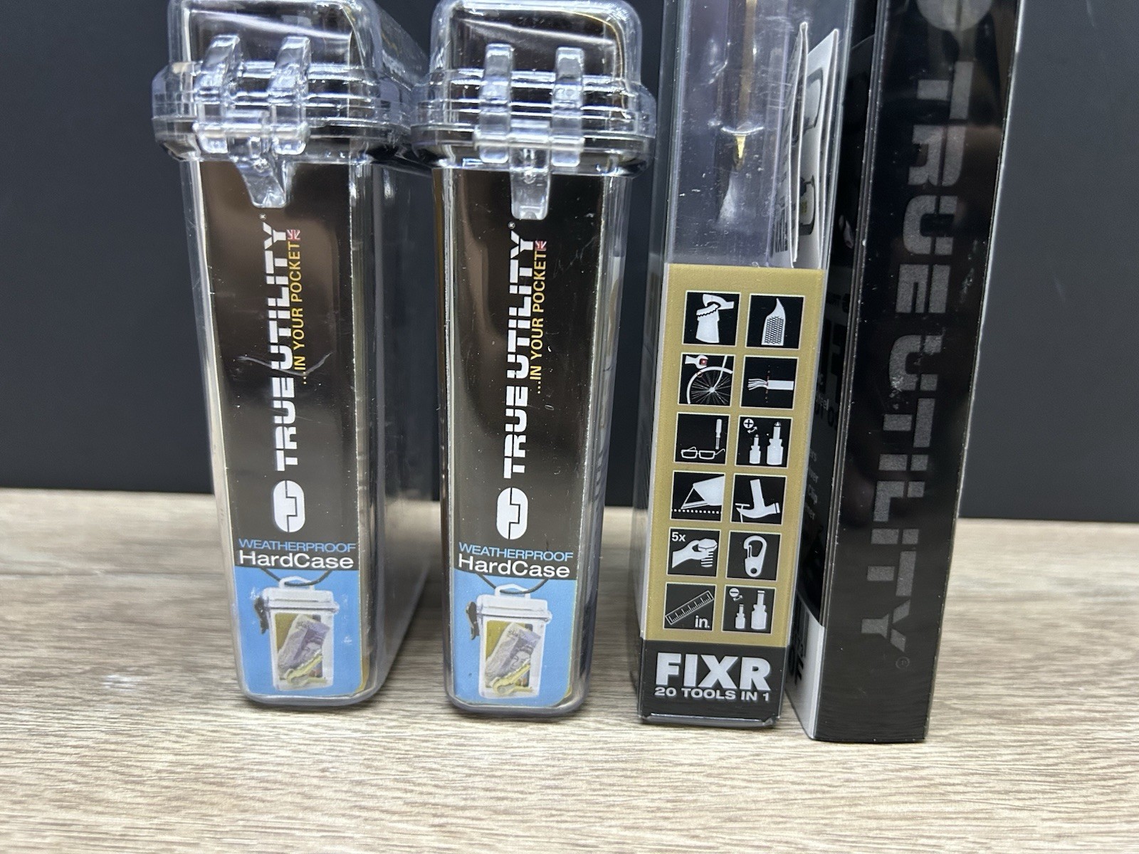 True Utility SmartKnife, FIXR, Seven, Compact MicroLite Multi-tool Lot Of 4 New