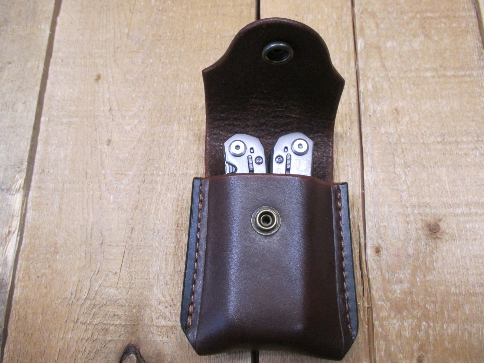 Leather Sheath for Gerber Center Drive or Schrade Tough Multi Tool. R or L Hand