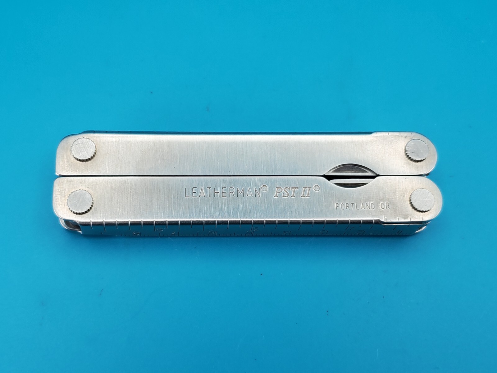 Leatherman PST 2 Multi Tool! 05/01 date stamp! Fast Shipping!