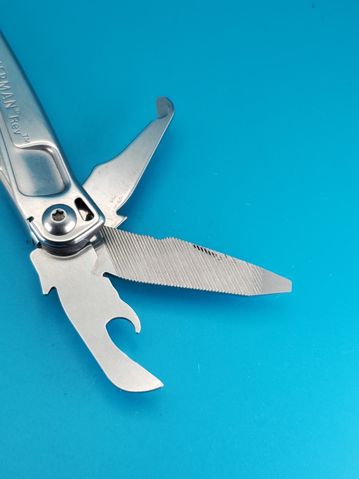 Leatherman Rev 3.8″ Multi-Tool, Stainless! USAA