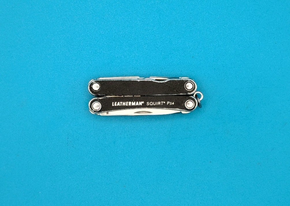 Leatherman SQUIRT PS4 Multi-Tool With Pliers Scissors Knife BLACK!