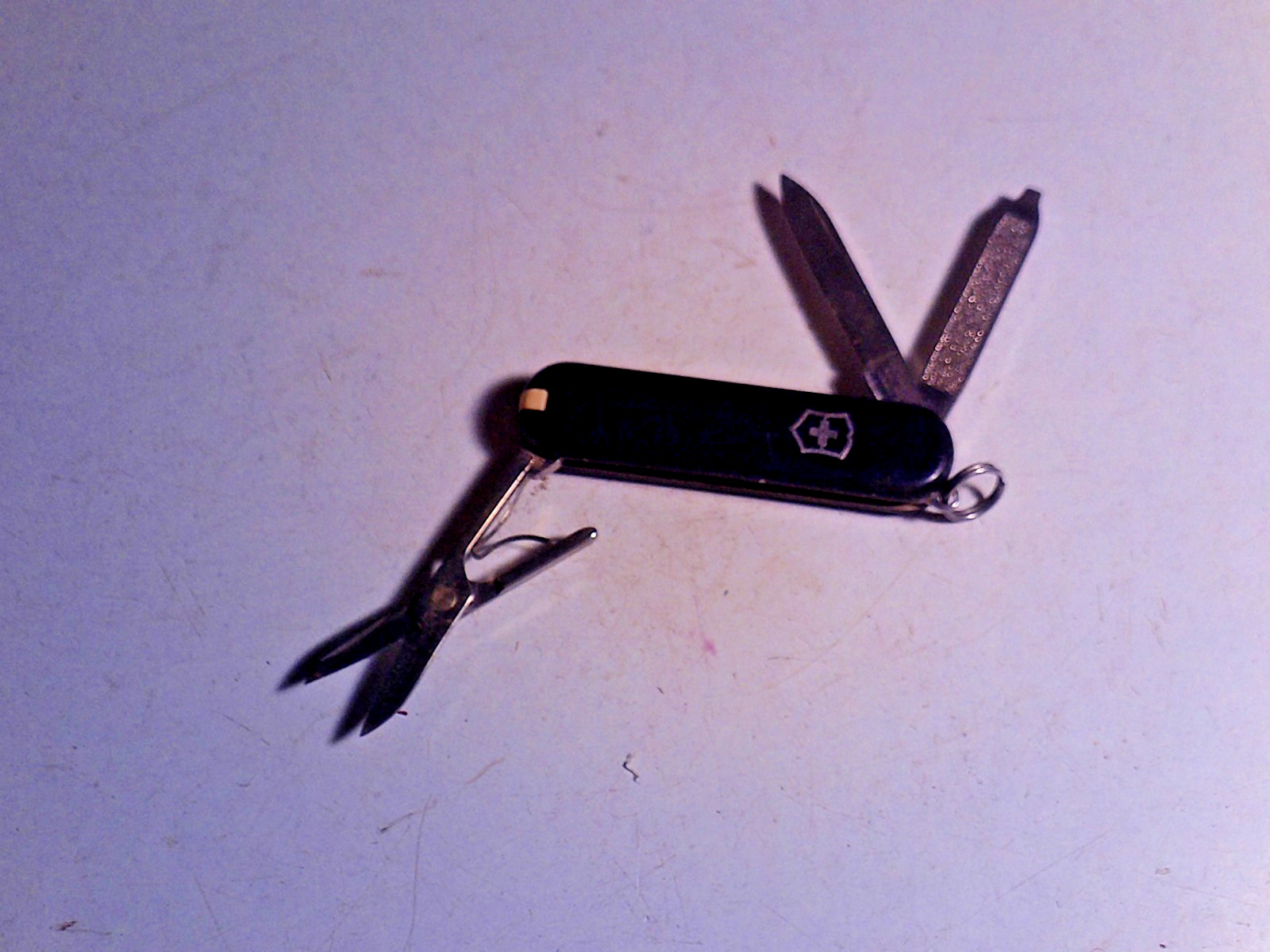 Victorinox Swiss Army Black 5-Tool Knife Scissors Nail File tooth pic tweezers