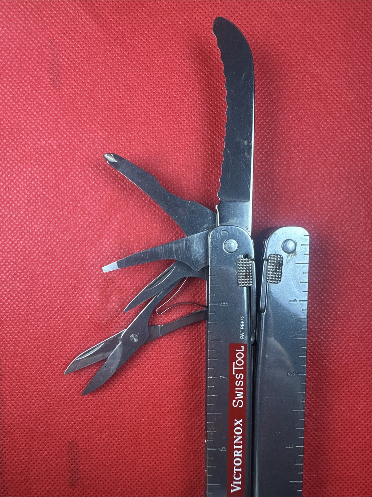 Rare 1998 Victorinox Swiss Tool RS Rescue 3.0326 Multi-Tool, Sheath, Scissor