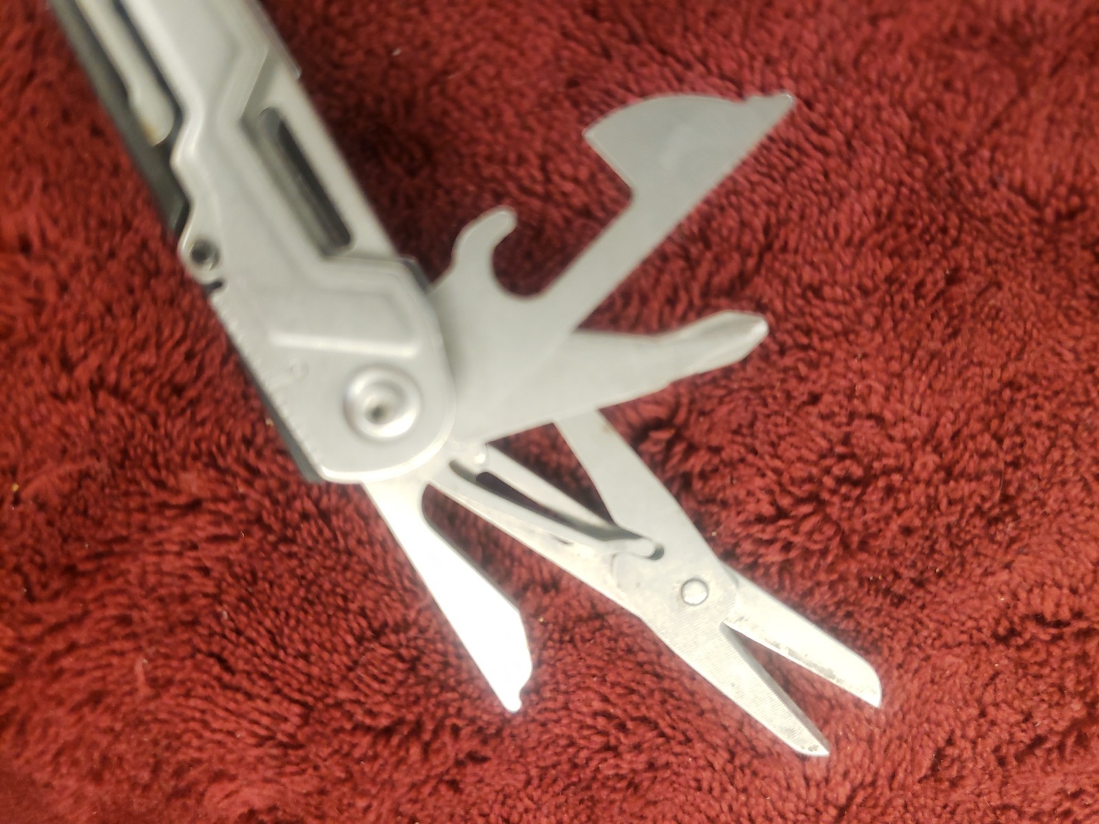 SOG PowerPint Multi-Tool Pocket Knife Folding Pliers