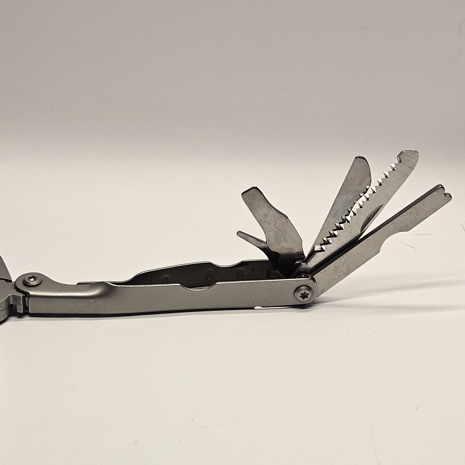 Schrade Tough Tool Multi-Tool With Stainless Steel Handles