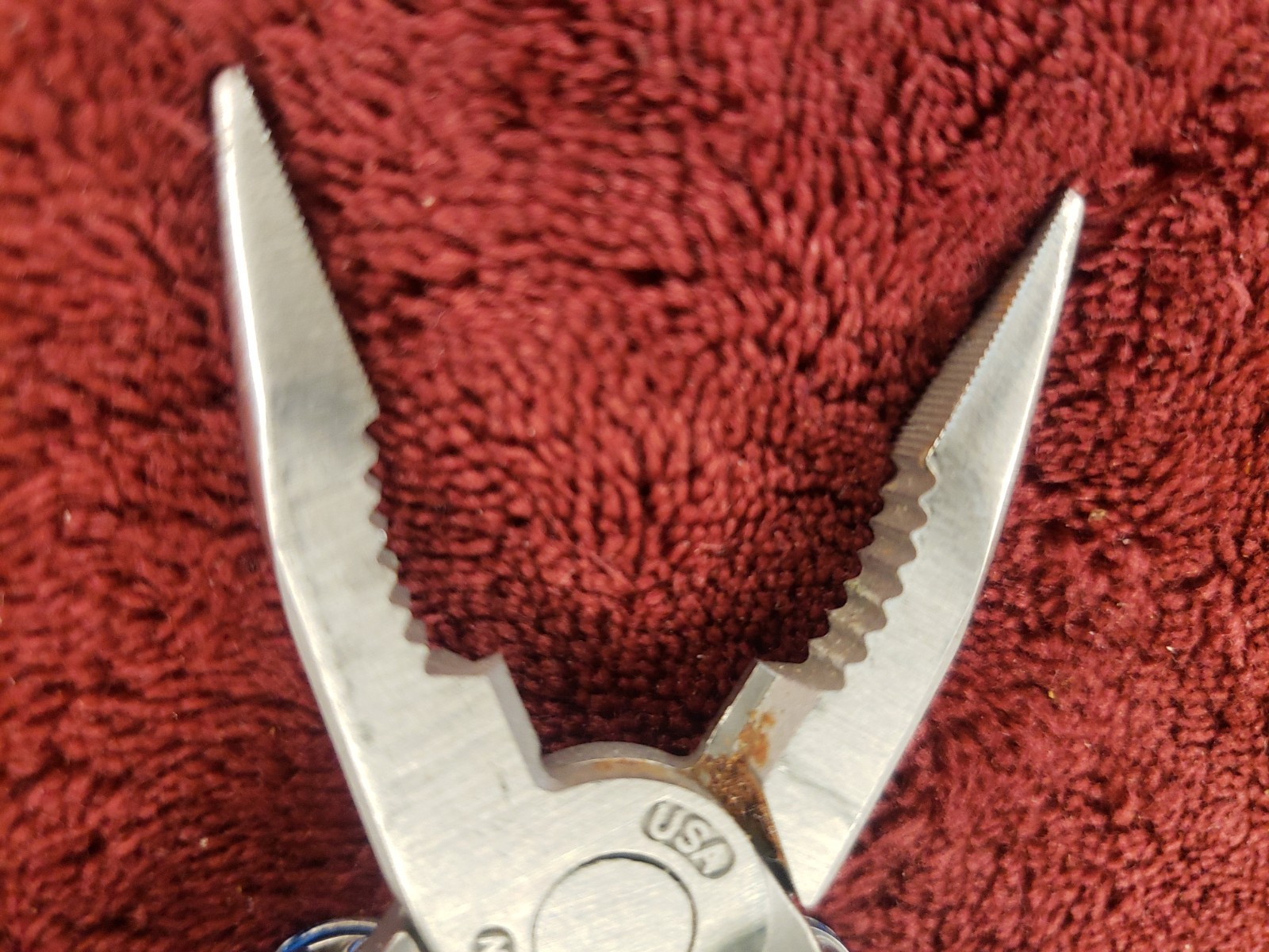 🔪 Leatherman Juice CS4 Multi-Tool Stainless Pliers Multi Tool Blue Read