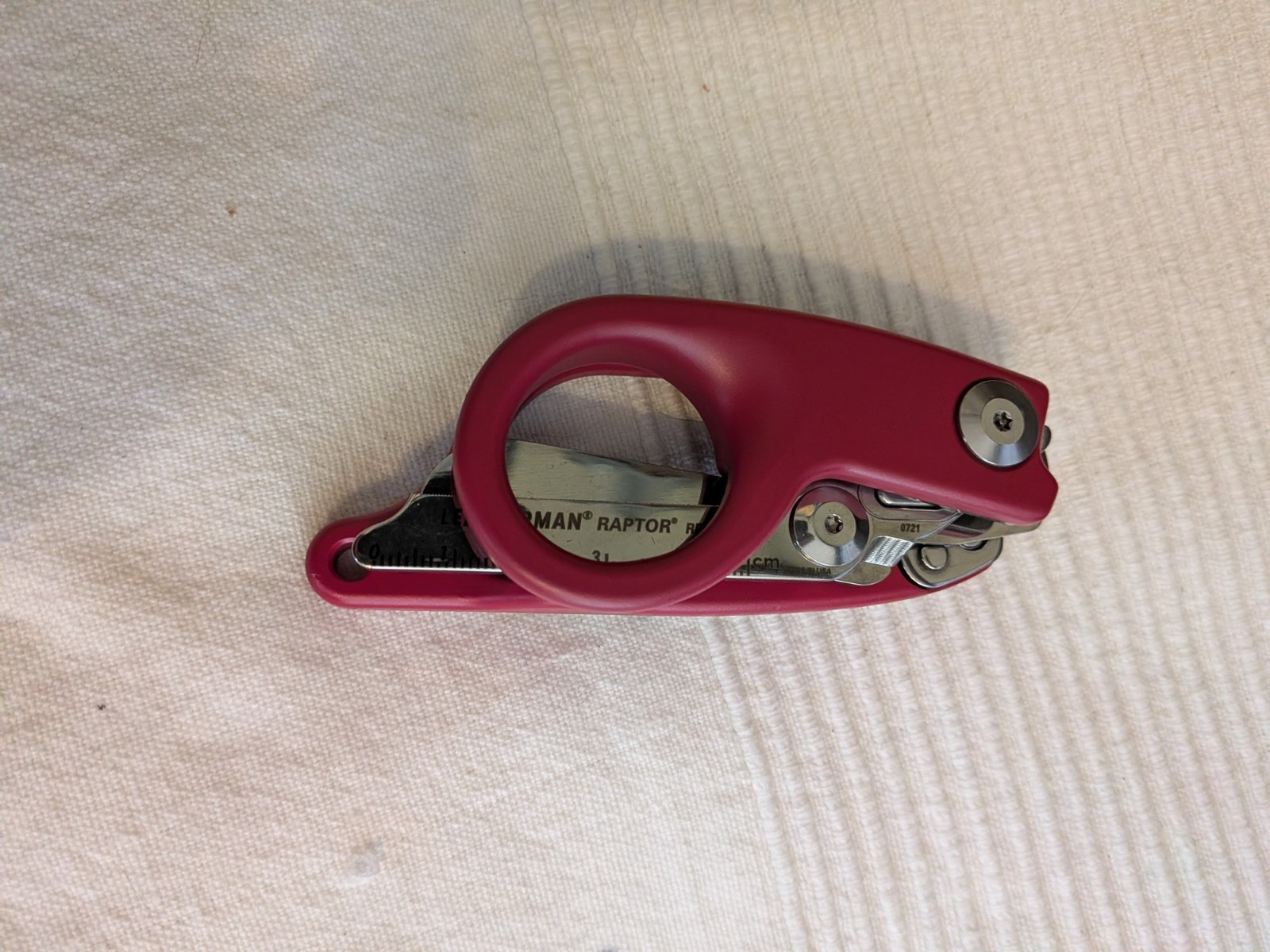 Leatherman Raptor Response Red/Crimson Rescue Shears 832963 – No Sheath – NEW