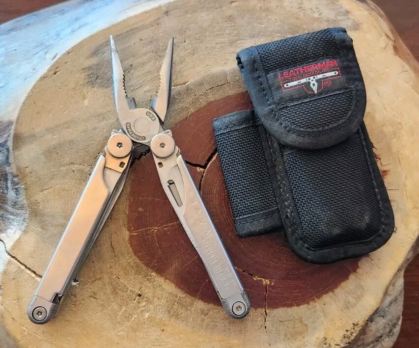 Original Leatherman Wave Multi-Tool Pliers w/ Sheath – Great Condition – N16