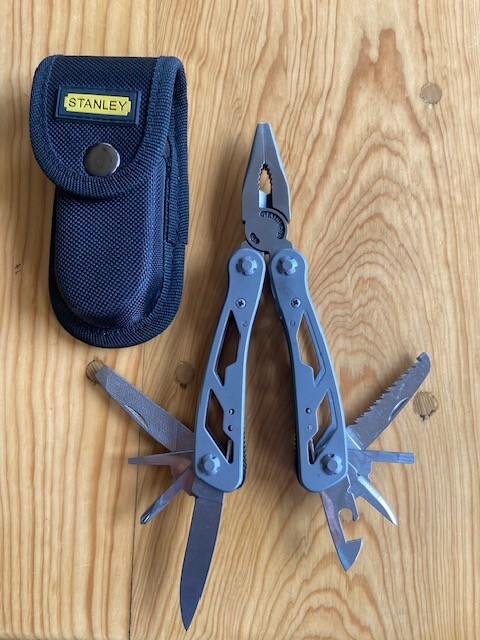 Stanley Stainless Multi Tool Extra Heavy Duty 2CR Knife, Screwdriver, Saw