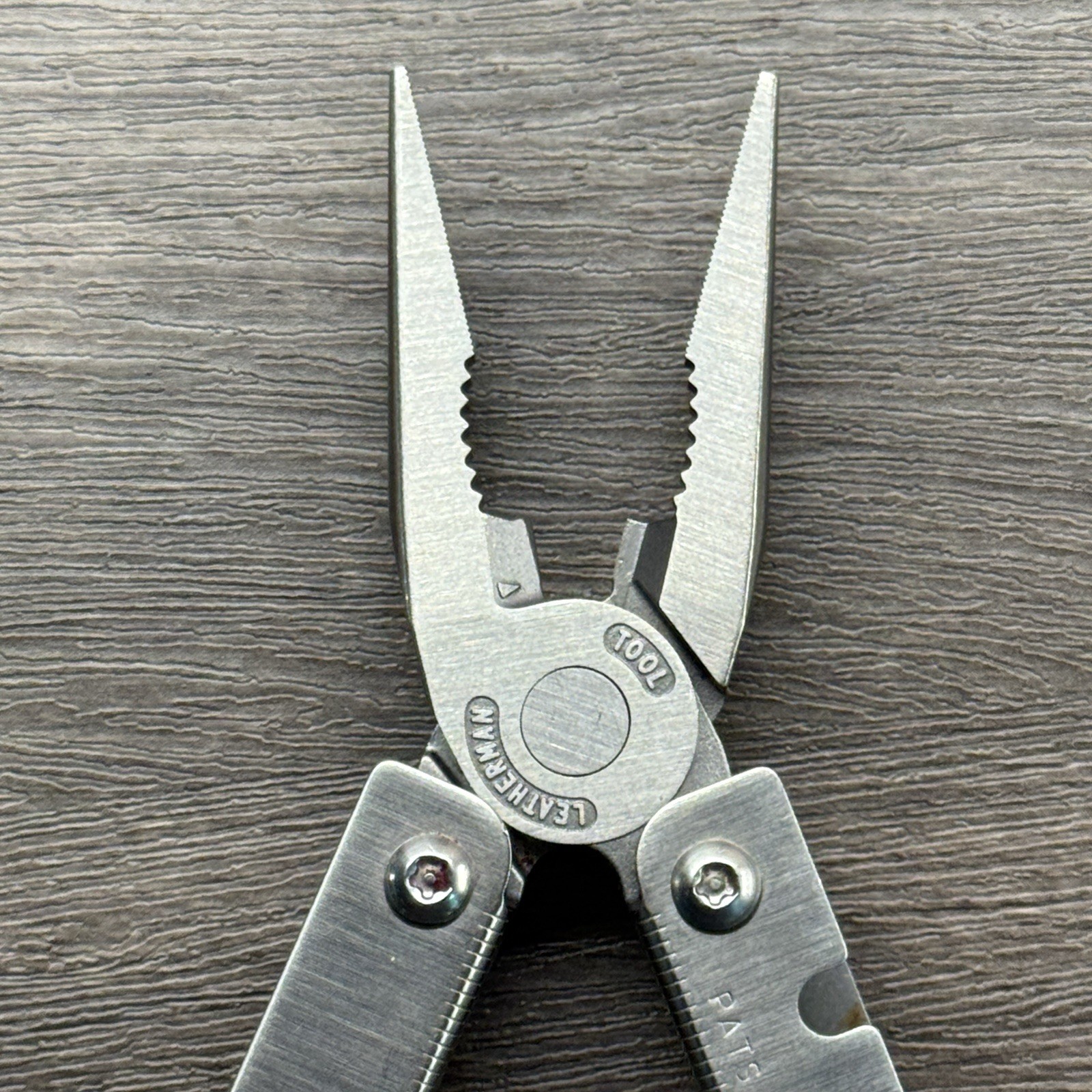 Leatherman Sideclip multitool. Mint. Late Run: shiny factory polished