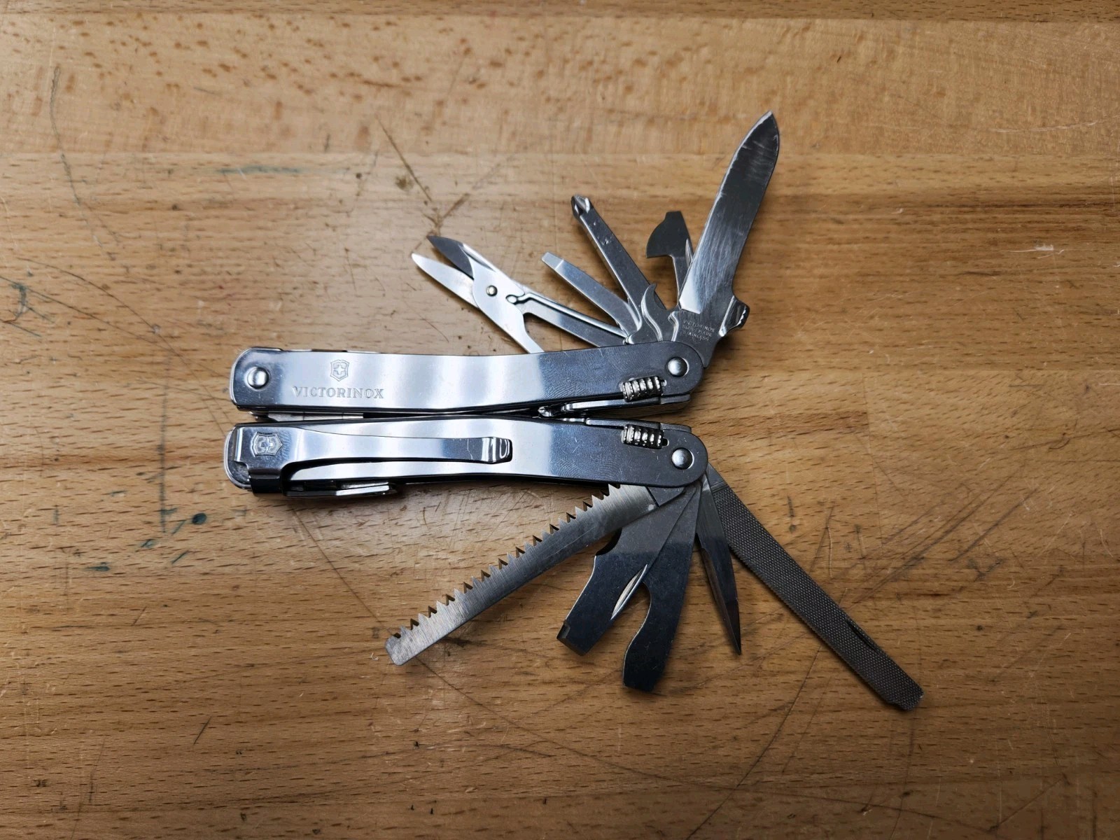 Victorinox Swisstool Spirit MX One Hand Opening Blade Multitool – Silver