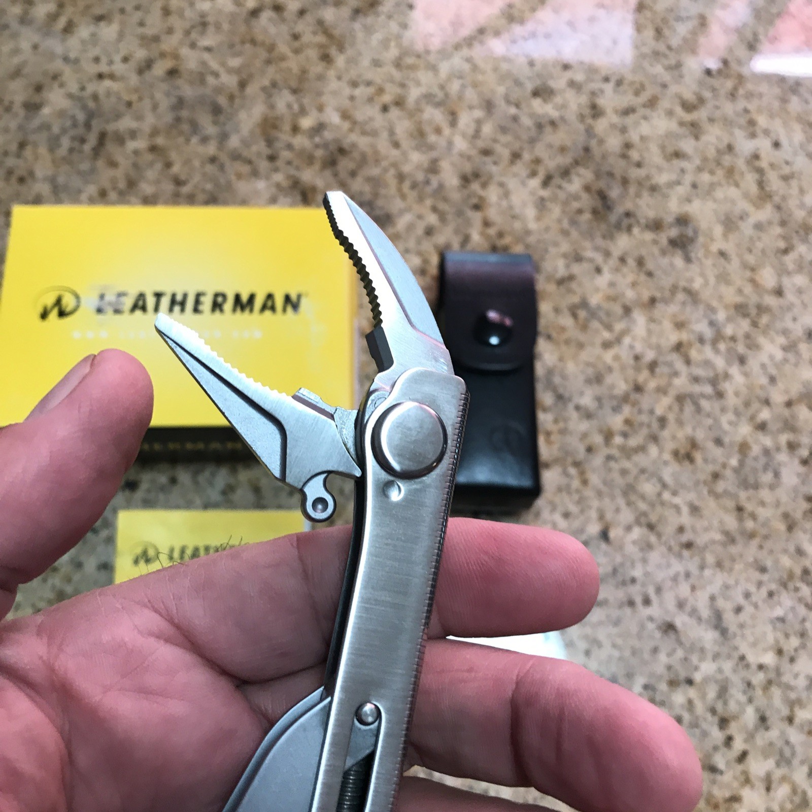 Leatherman Crunch multitool, Leather Sheath, Made in USA in 2011 Mint Condition