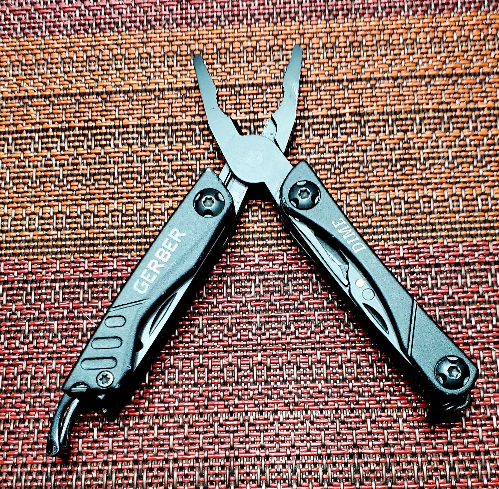 Gerber Dime Mini Multitool, Very Good condition but some cosmetic blemishes