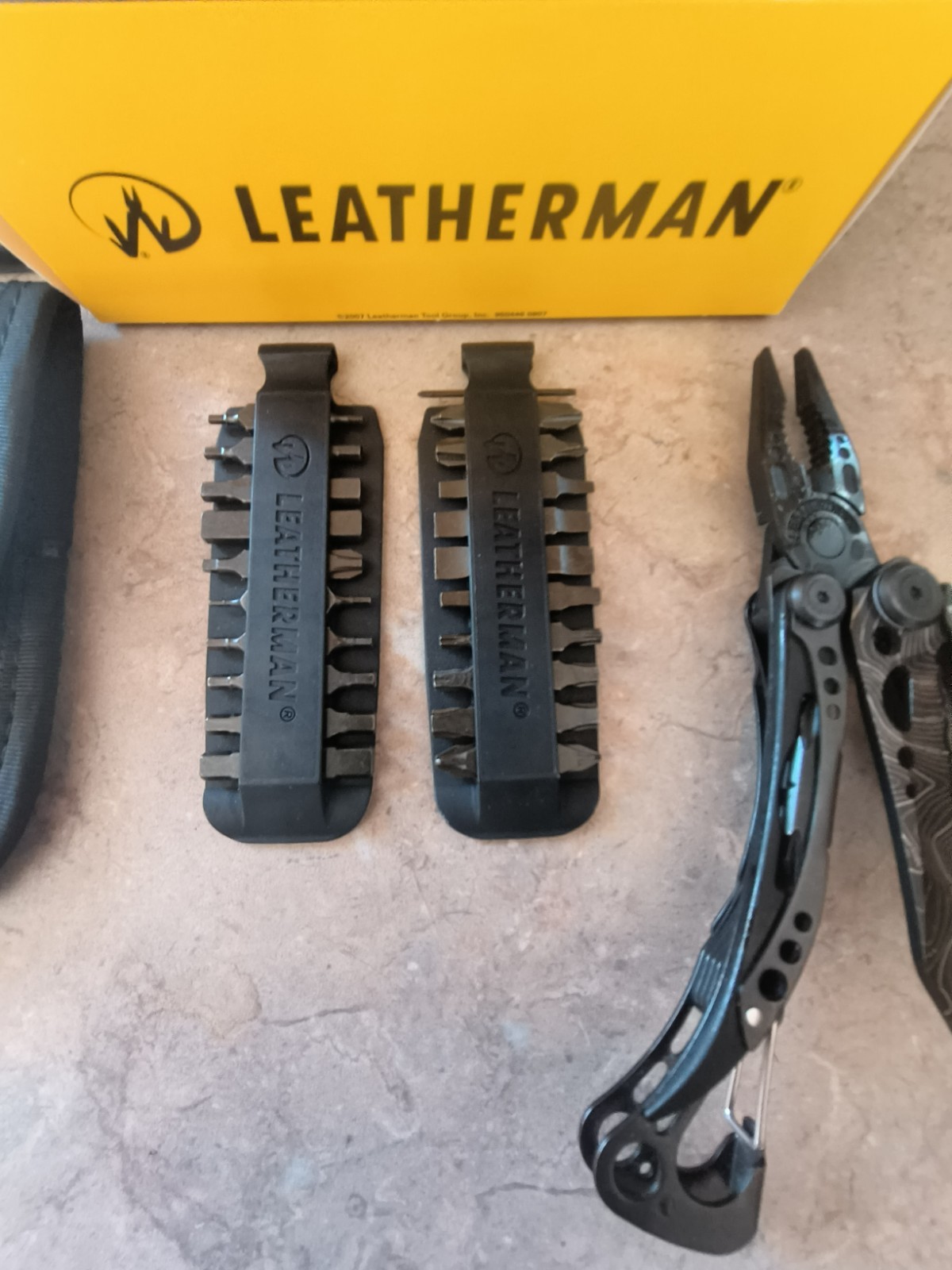 Leatherman Skeletool Topo 832755 Mutli-Tool/Bit Kit/Nylon Sheath 934860