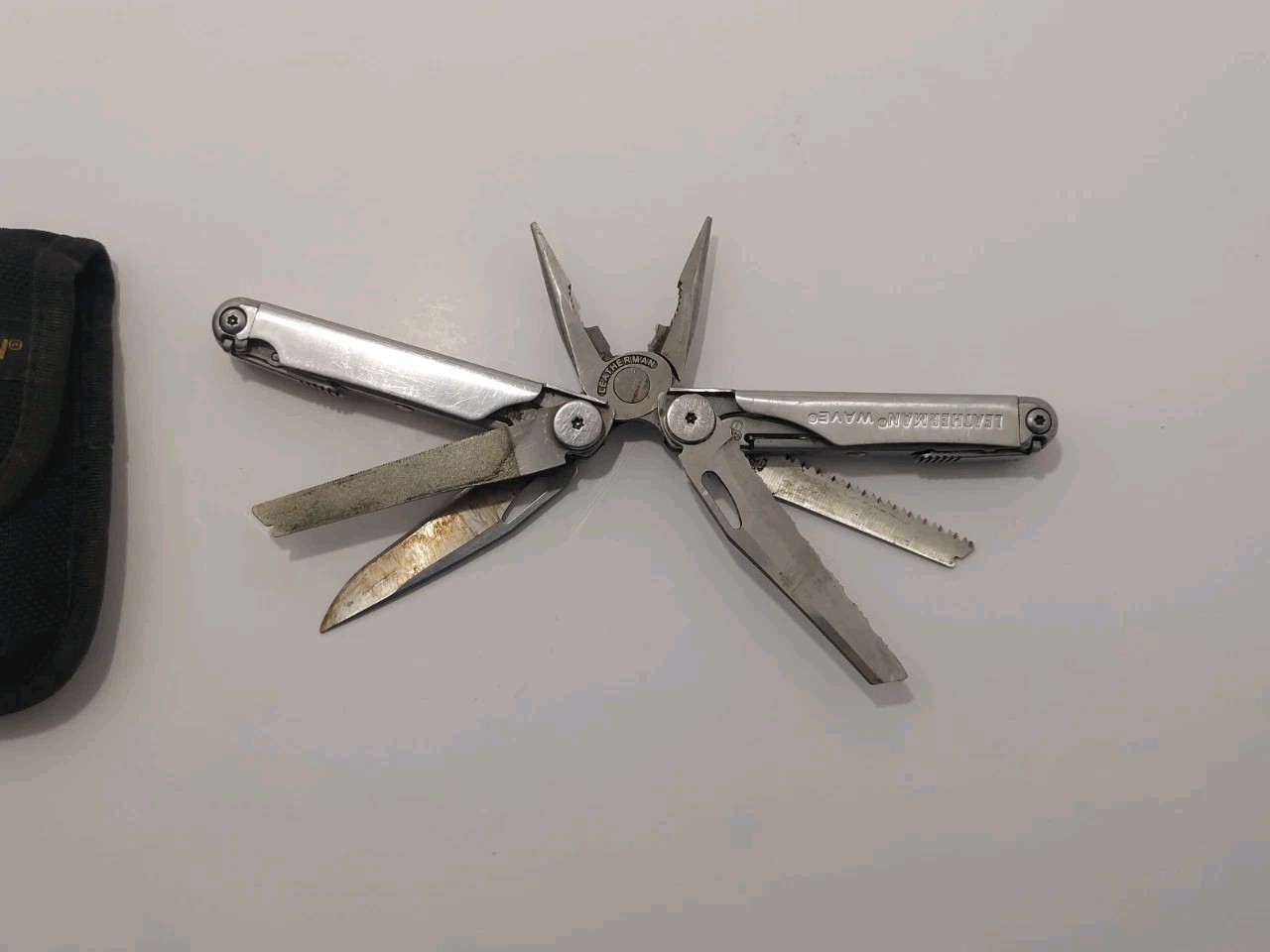 Leatherman Wave Multitool Stainless Used With Sheath As Is