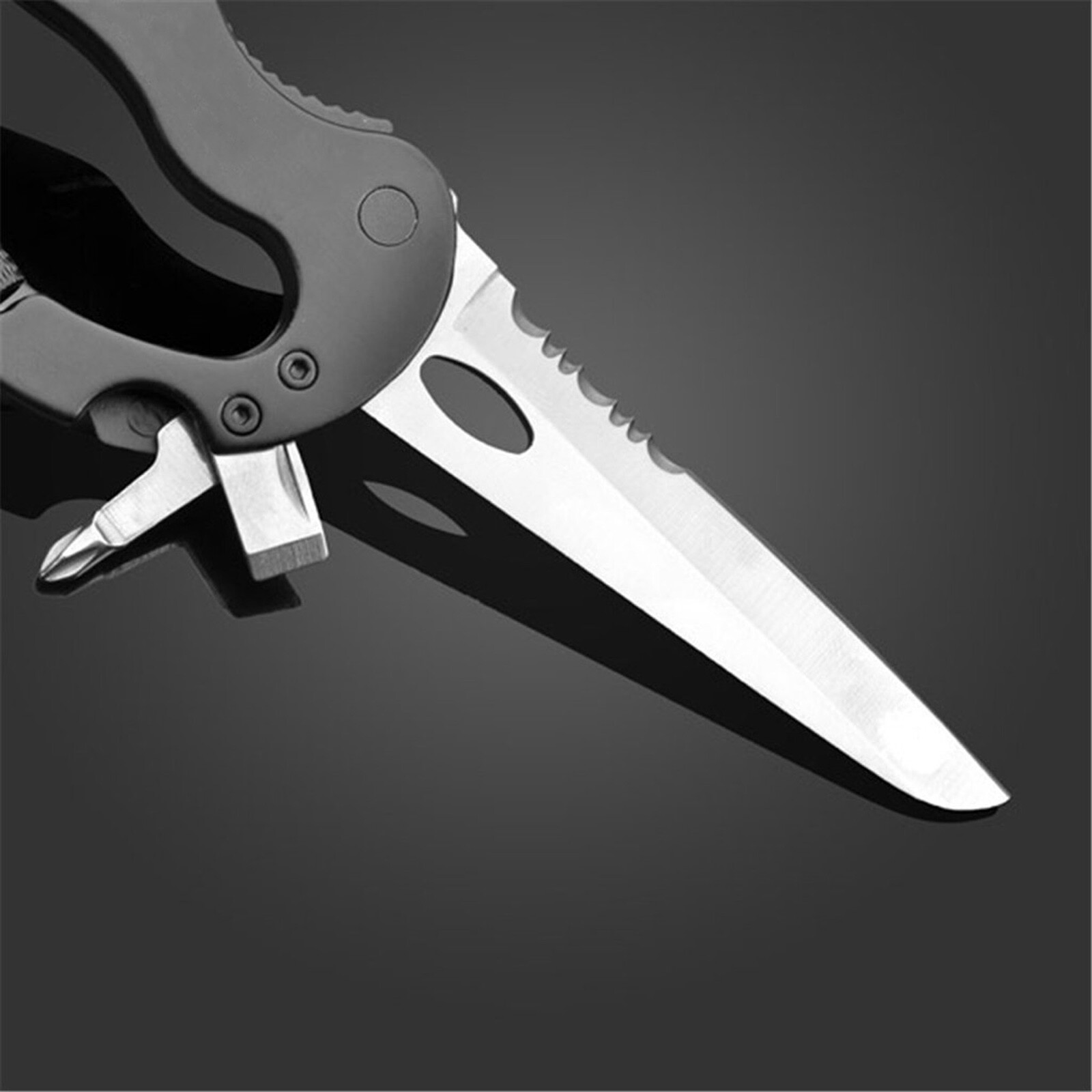 [2Packs] Safe Multitool Carabiner Keychain Clip with Screwdriver, Pocket-Size