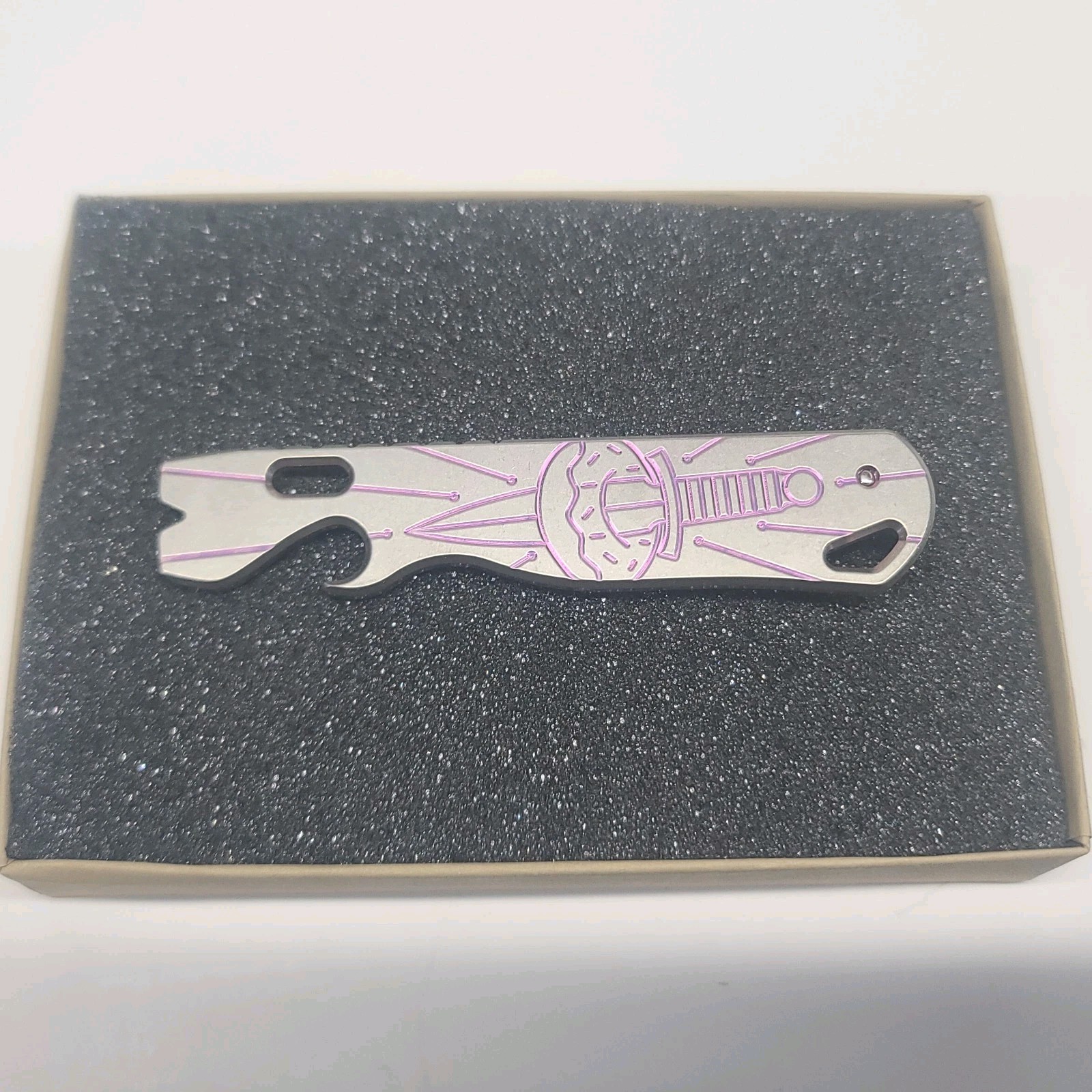 Lynch Northwest Prybar Donut Dagger D1.1 S1 6/50 Mint Condition