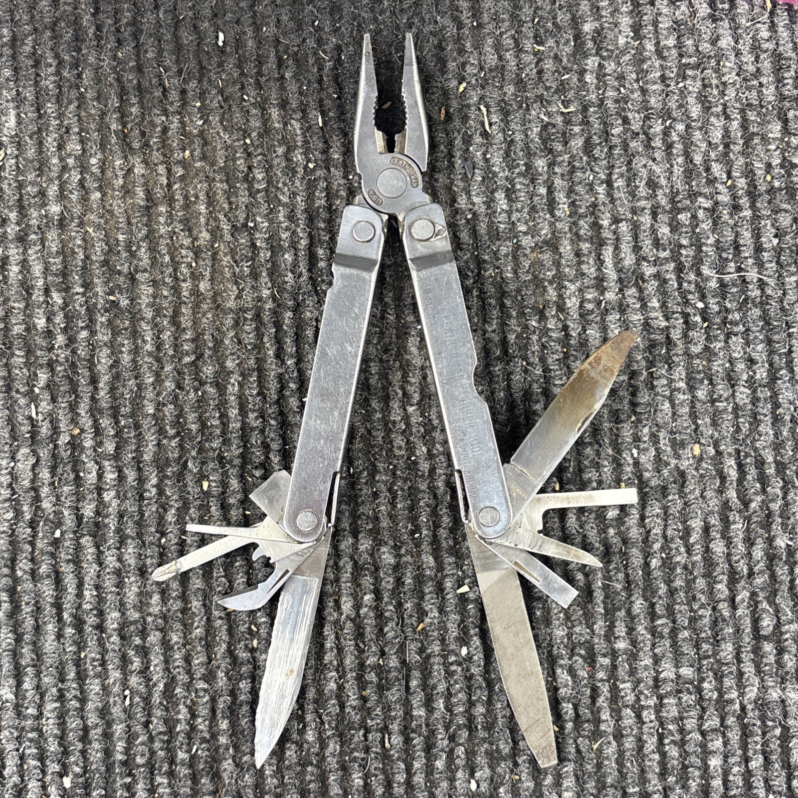 Leatherman Original Super Tool Multi-Tool Multi-Plier (102)