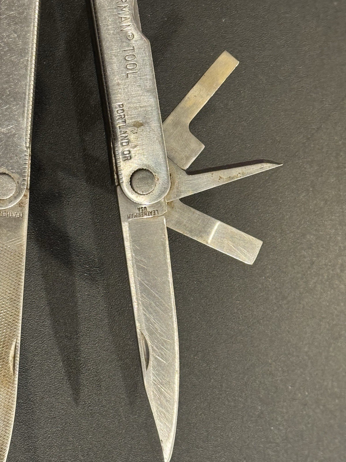 Vintage Leatherman Multi Tool Portland Oregon TM 1325473 No Date Code 80s – 90s