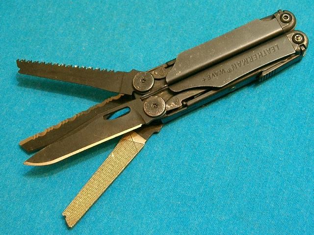 LEATHERMAN KNIFE BLACK WAVE+ MULTI PLIERS SURVIVAL TOOLS KNIVES UTILITY BUSHCRAF