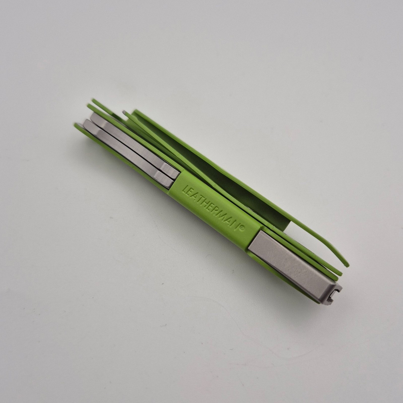Leatherman Skeletool – Moss Green Frame Side B – New Genuine Mod Part