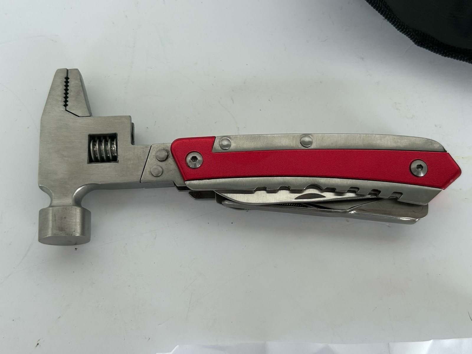 New 8-in-1 Multi Tool Hammer Adjustable Wrench Pliers Knife Bit Set w/ Sheath