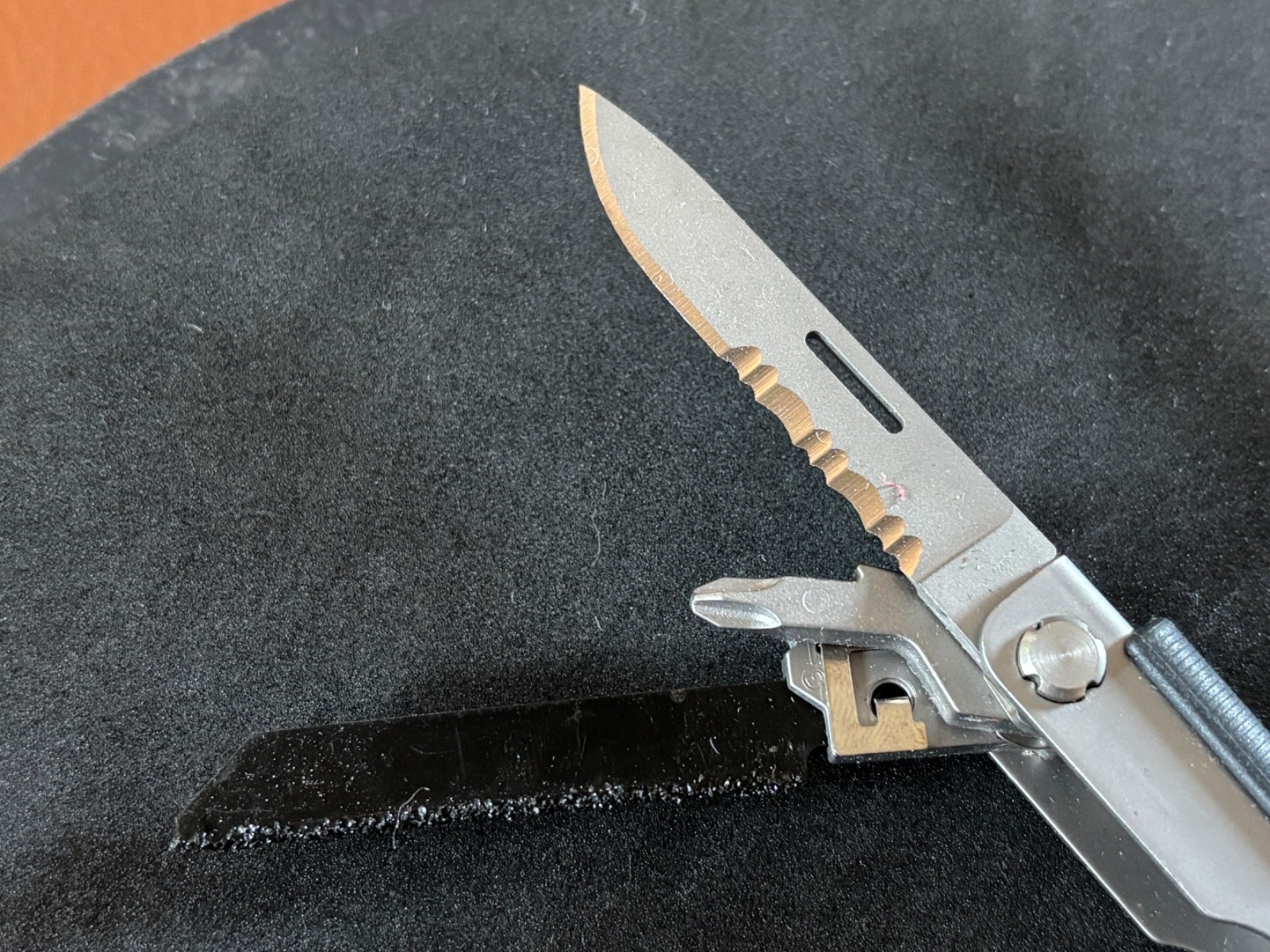 Gerber MP600 Multi-Tool Pocket Knife USA