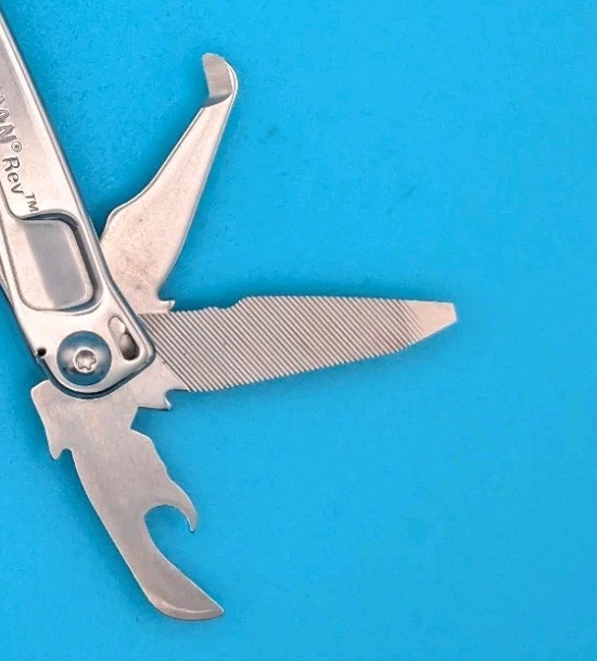 Leatherman Rev 3.8″ Multi-Tool, Stainless!