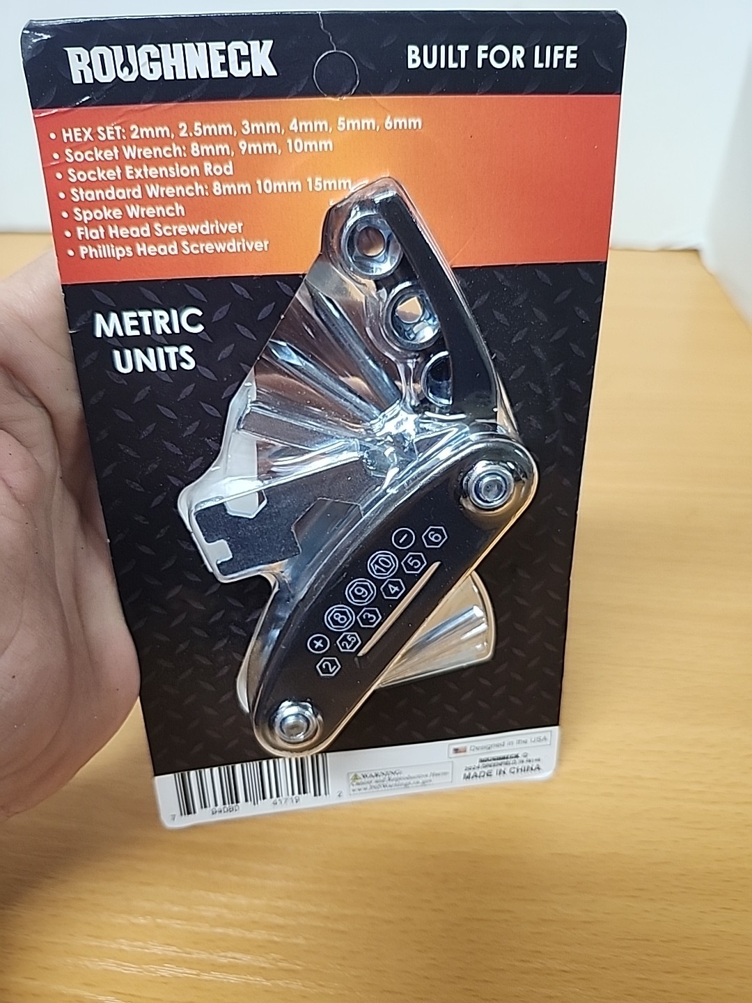 New in Package Roughneck 16-in-1 Metric MultiTool Multi Professional Tool!!