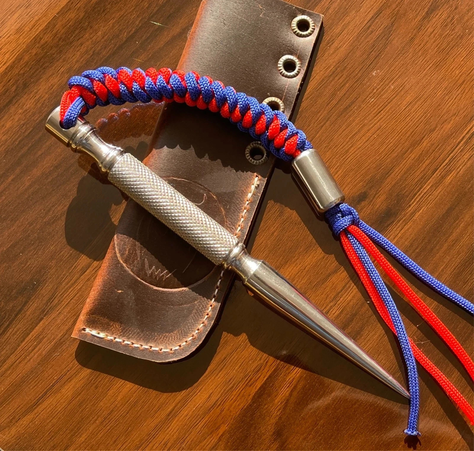 Handmade Spike Dagger Pendant Paracord Necklace Tactical Style Metal Charm EDC C