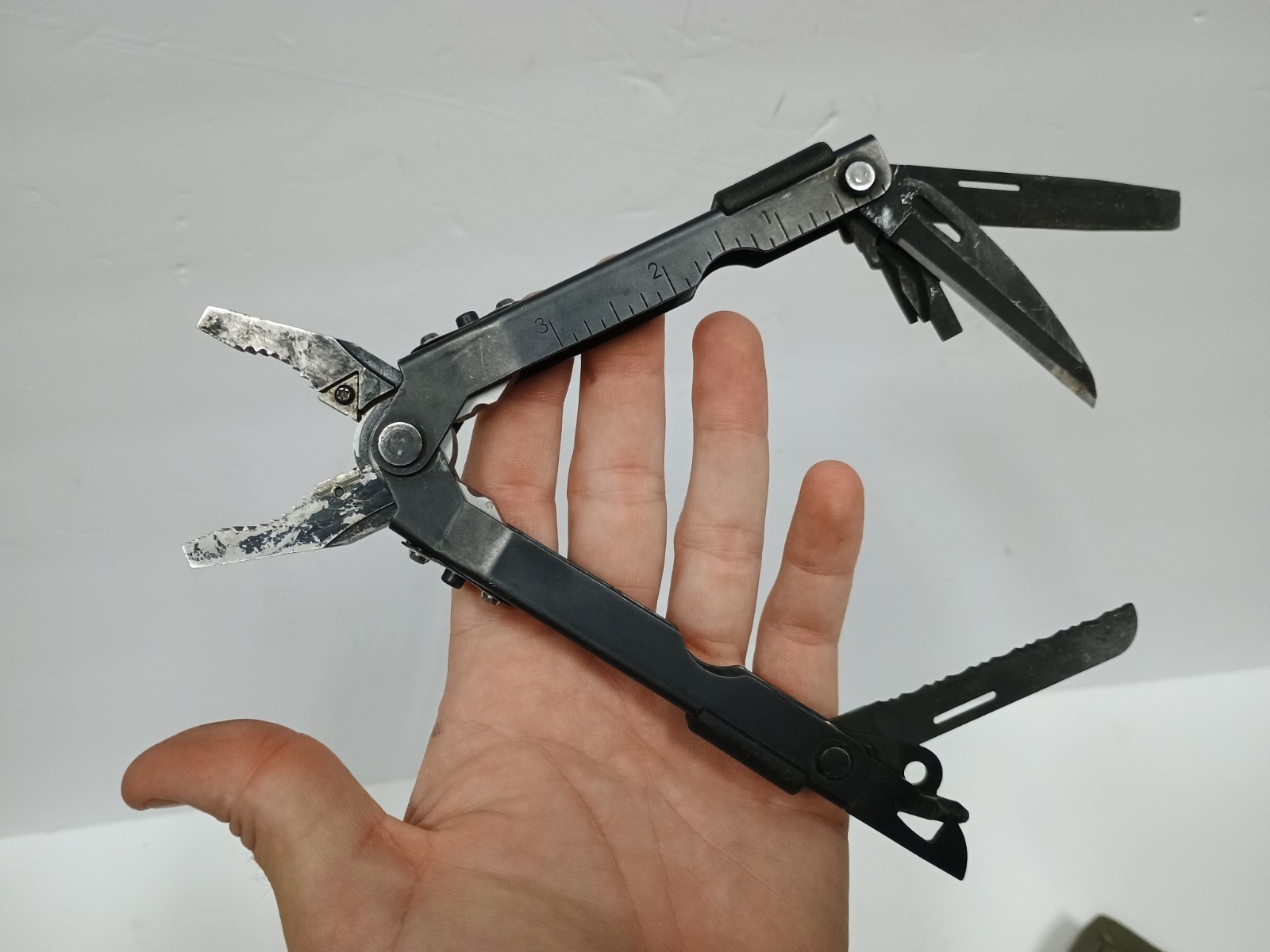 Gerber MP600 Multi Tool Multi plier Military Issue Black Camo Sheath w/Allen Key
