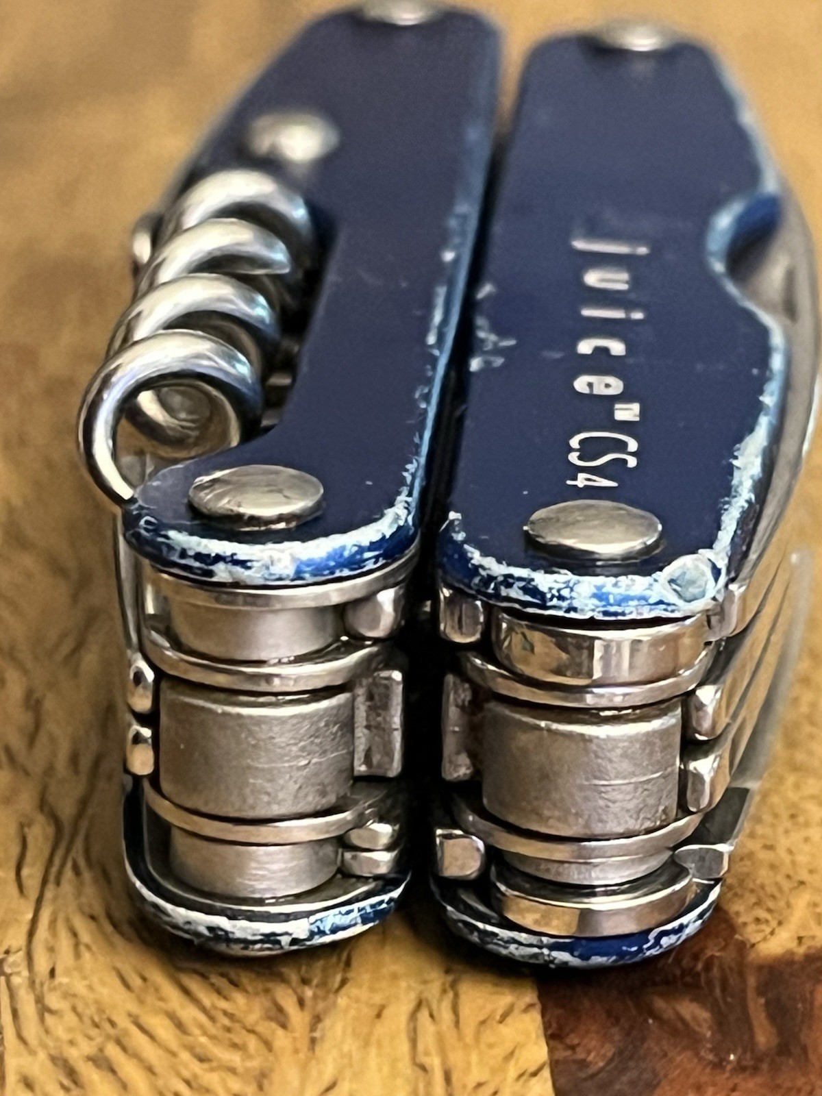 Retired Leatherman Juice CS4 Blue 15-In-1 Retired Multi-Tool Knife DISCONTINUED
