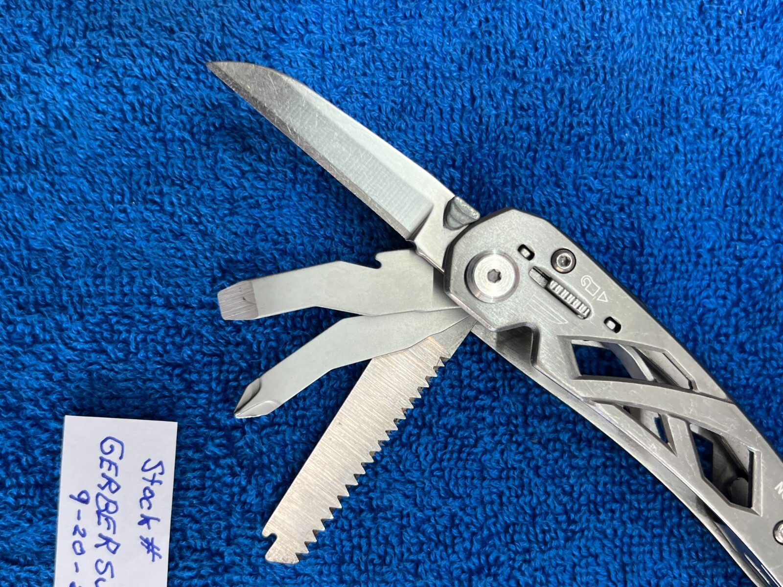 GERBER “Truss” Multi-Tool with Sheath | 17 Tools | SILVER | Gently Used $45.00
