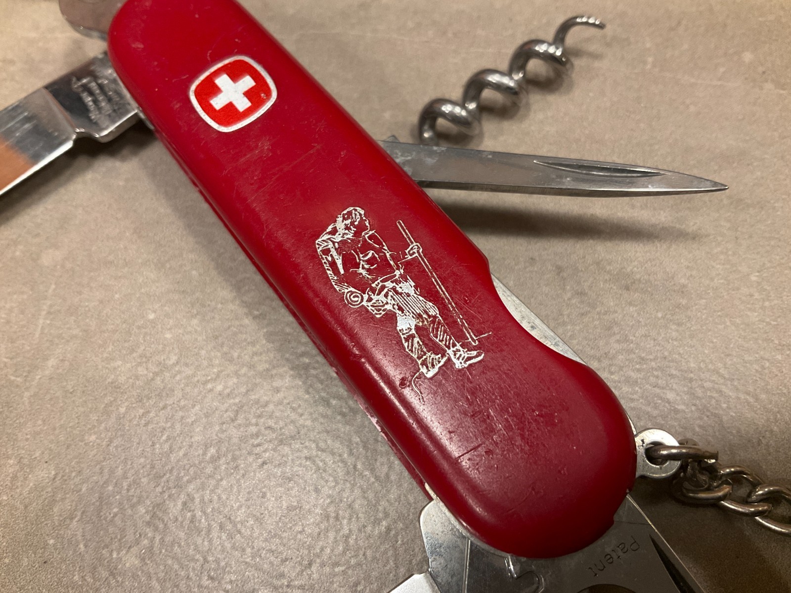 Vintage – Wenger Genuine Swiss Army Knife – Pathfinder – 9 in 1 tool – Rare