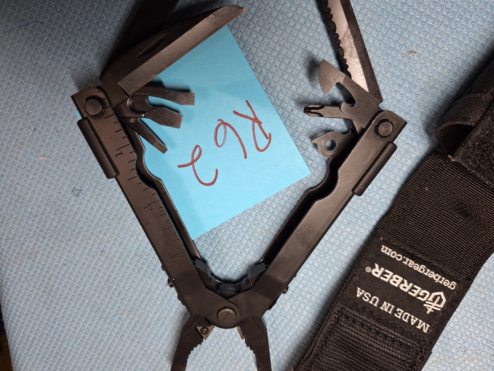 1 BLACK Gerber BLUNT NOSE PLYERS Multi Tool Fishing Camping LOT R62