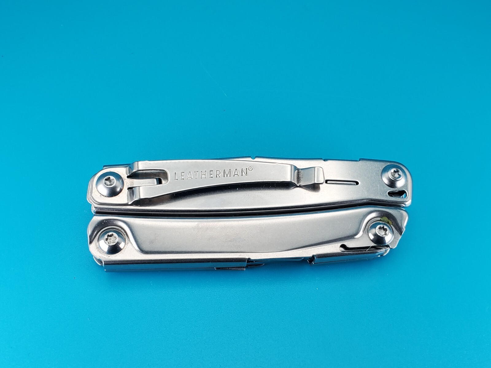 Leatherman Bolster 13 Tool Stainless Steel Multi-Tool! WITH SHEATH! NICE!