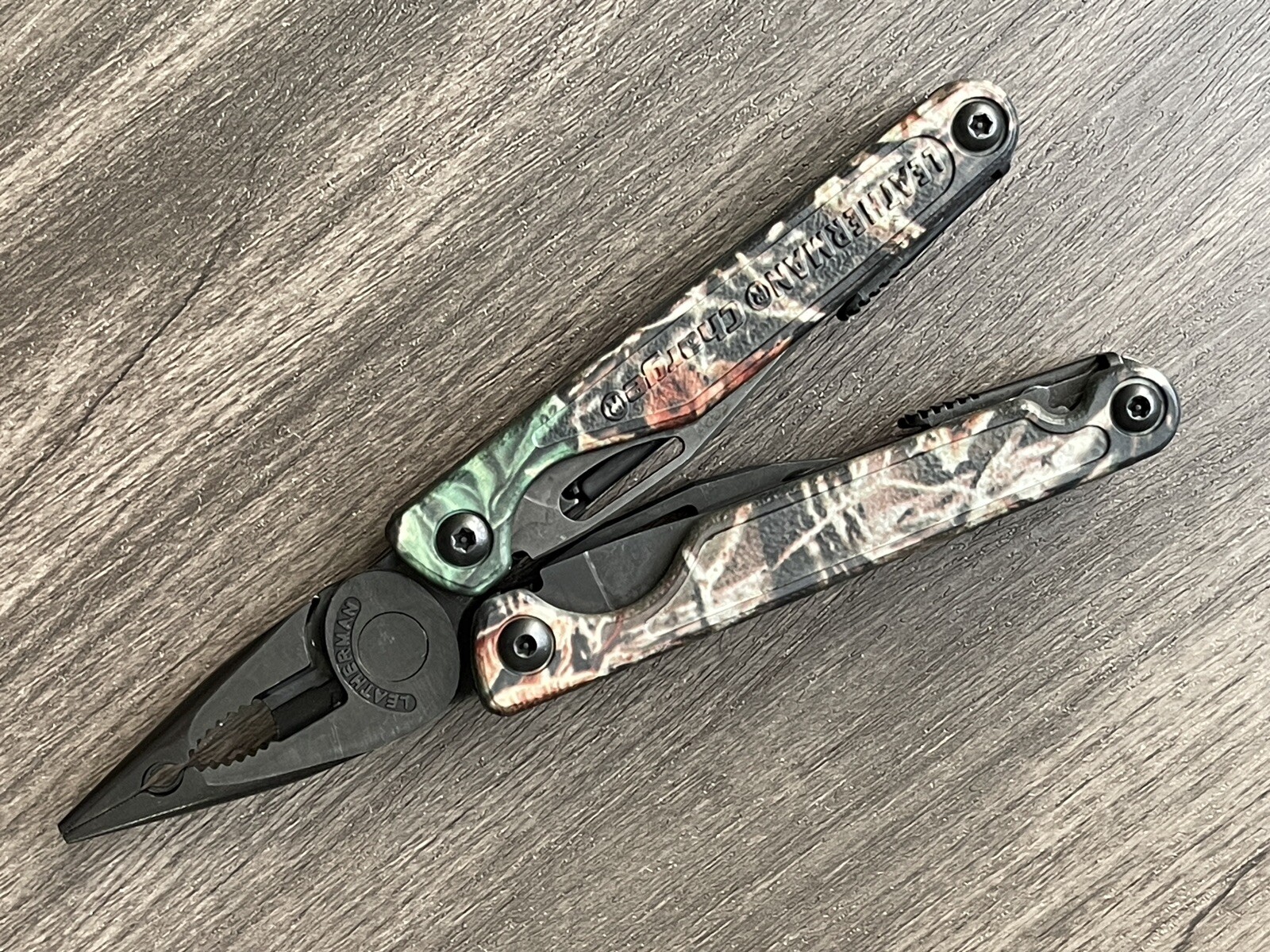 Leatherman Charge TTi Camo/Camouflage Multi Tool. Mint.