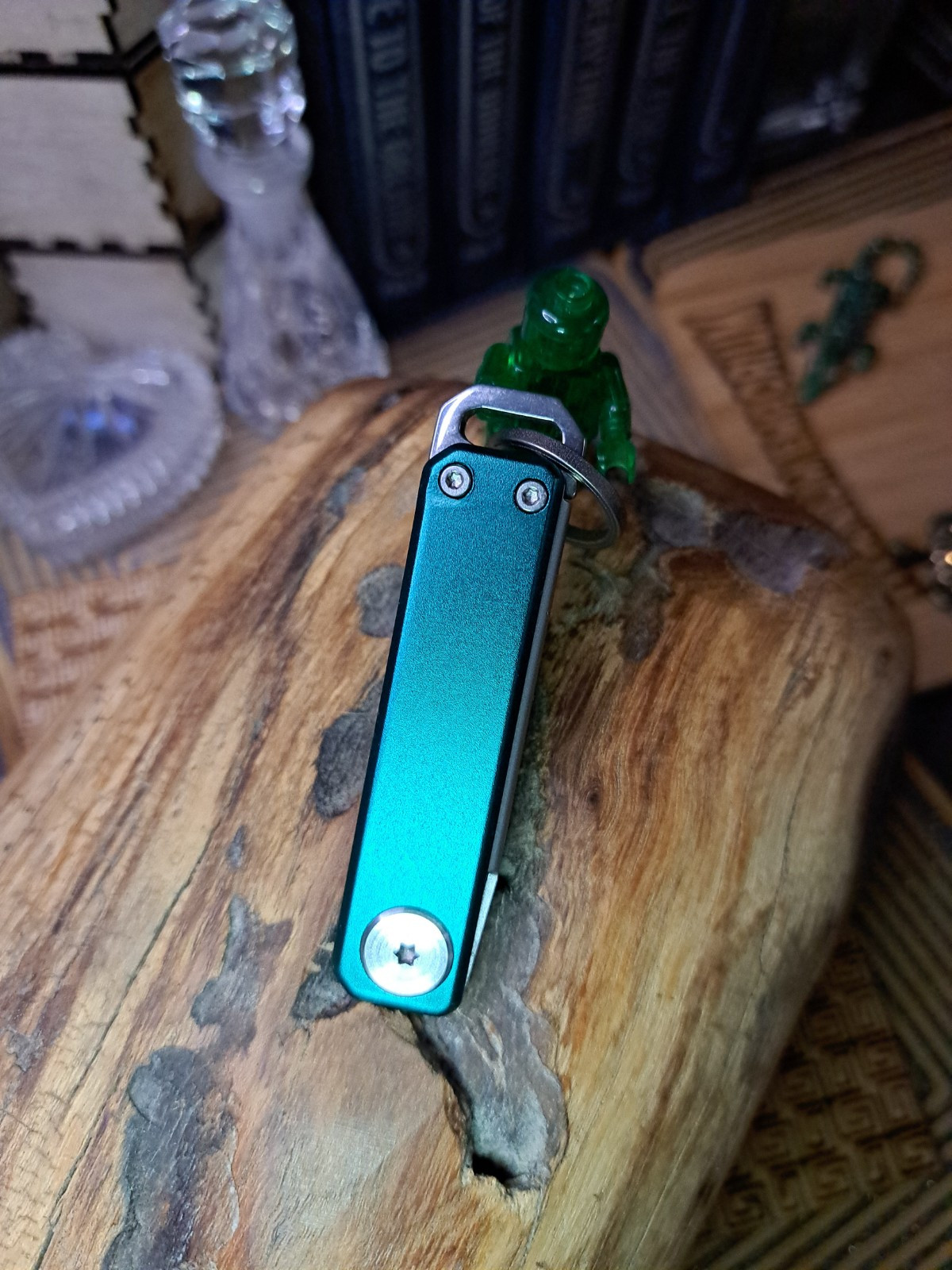 EDC BOX OPENER MULTI-TOOL