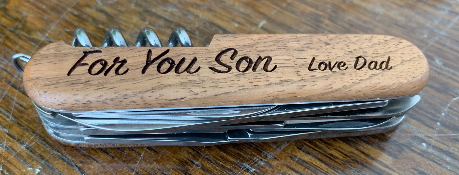 Victorinox Huntsman Swiss Army Knife – Walnut Wood – Personalised