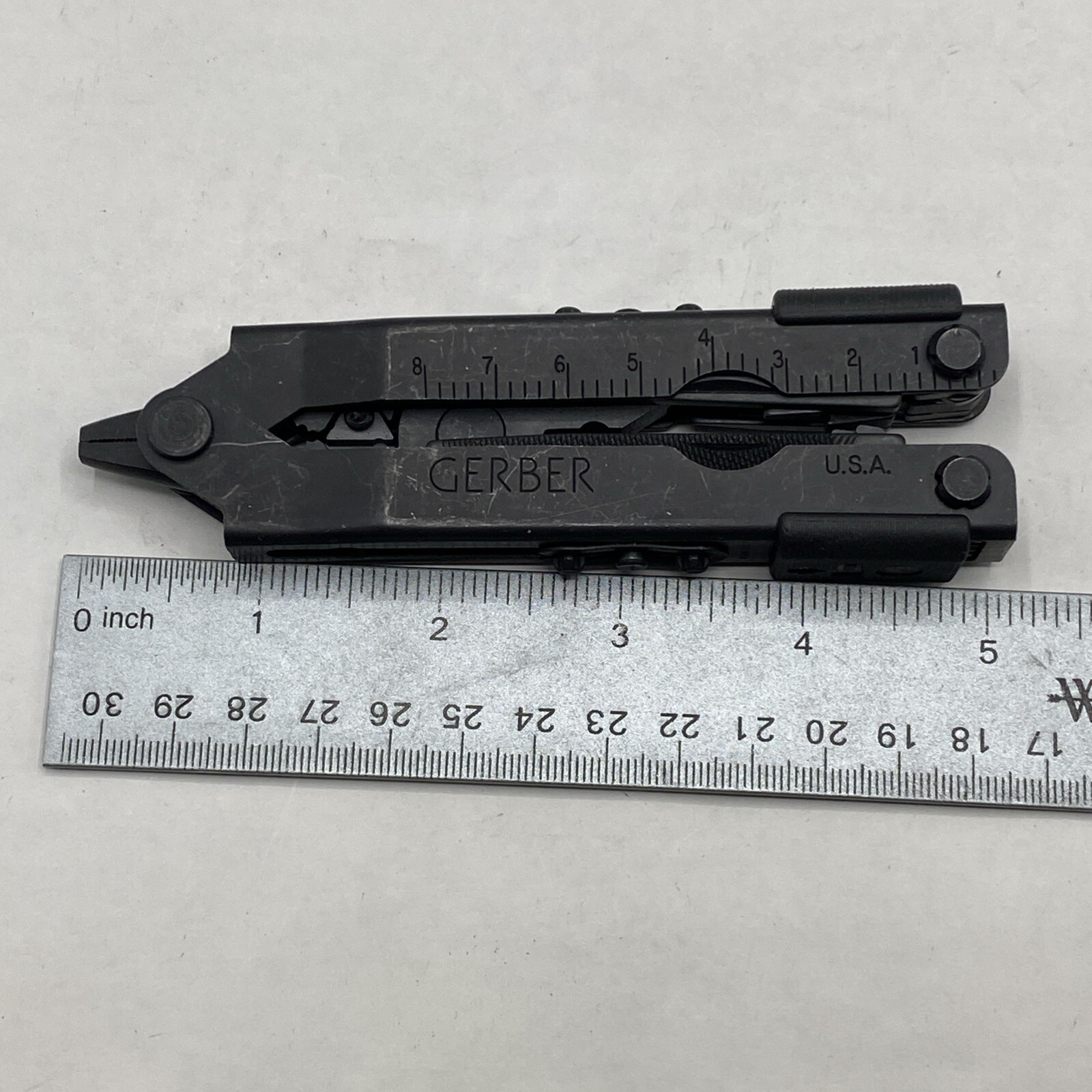 Gerber MP 600, Carbide Cutters, Needlenose – Black