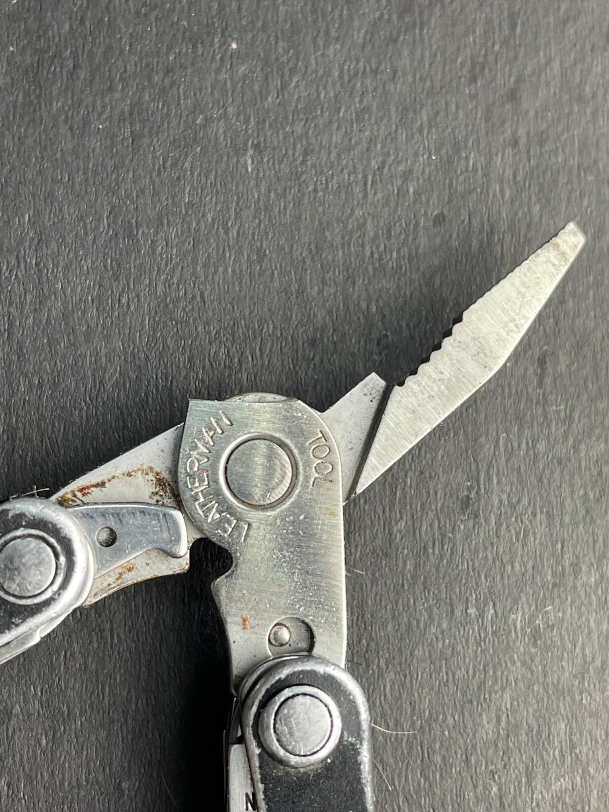 Leatherman SQUIRT PS4 Multi-Tool With Pliers Knife – Parts or repair