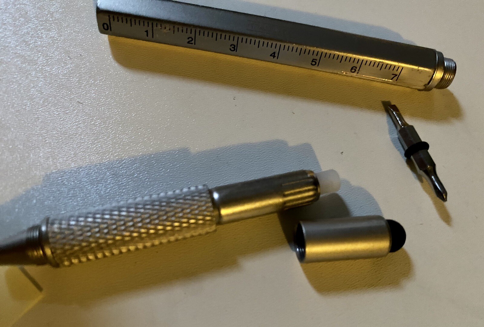 Gentlemen’s Hardware Tooling Pen Multi-Purpose Tool Brass Pen Screwdriver
