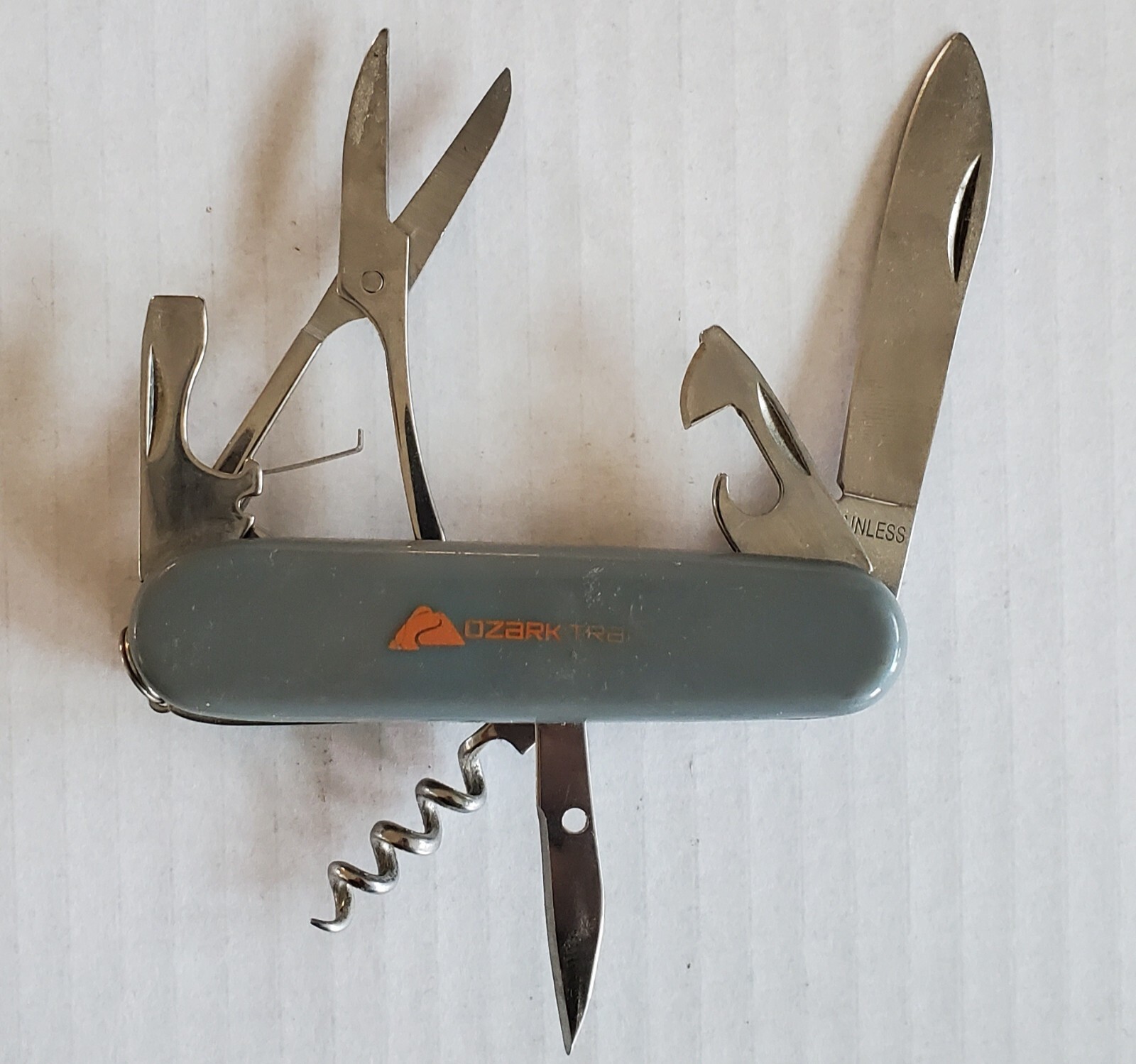 Ozark Trail – Multi Tool – Knife Scissors Corkscrew Screwdriver Bottle Opener